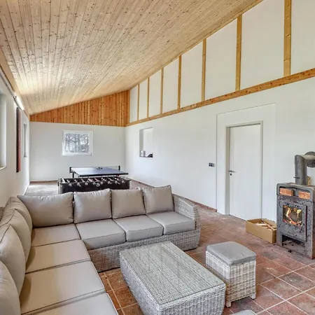 Holiday home 3 Bedroom Stunning In Sittensen Kalbe