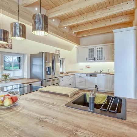 Holiday home 3 Bedroom Stunning In Sittensen Kalbe *