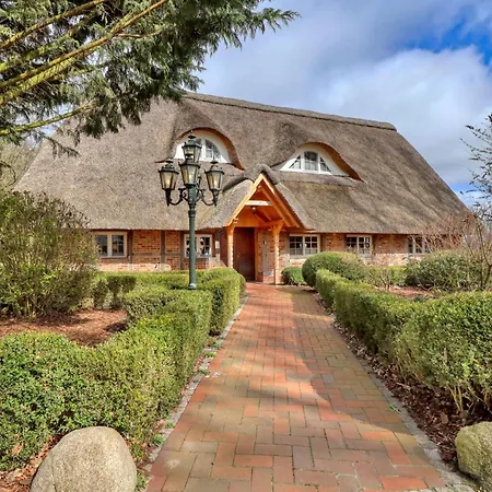 3 Bedroom Stunning In Sittensen Kalbe